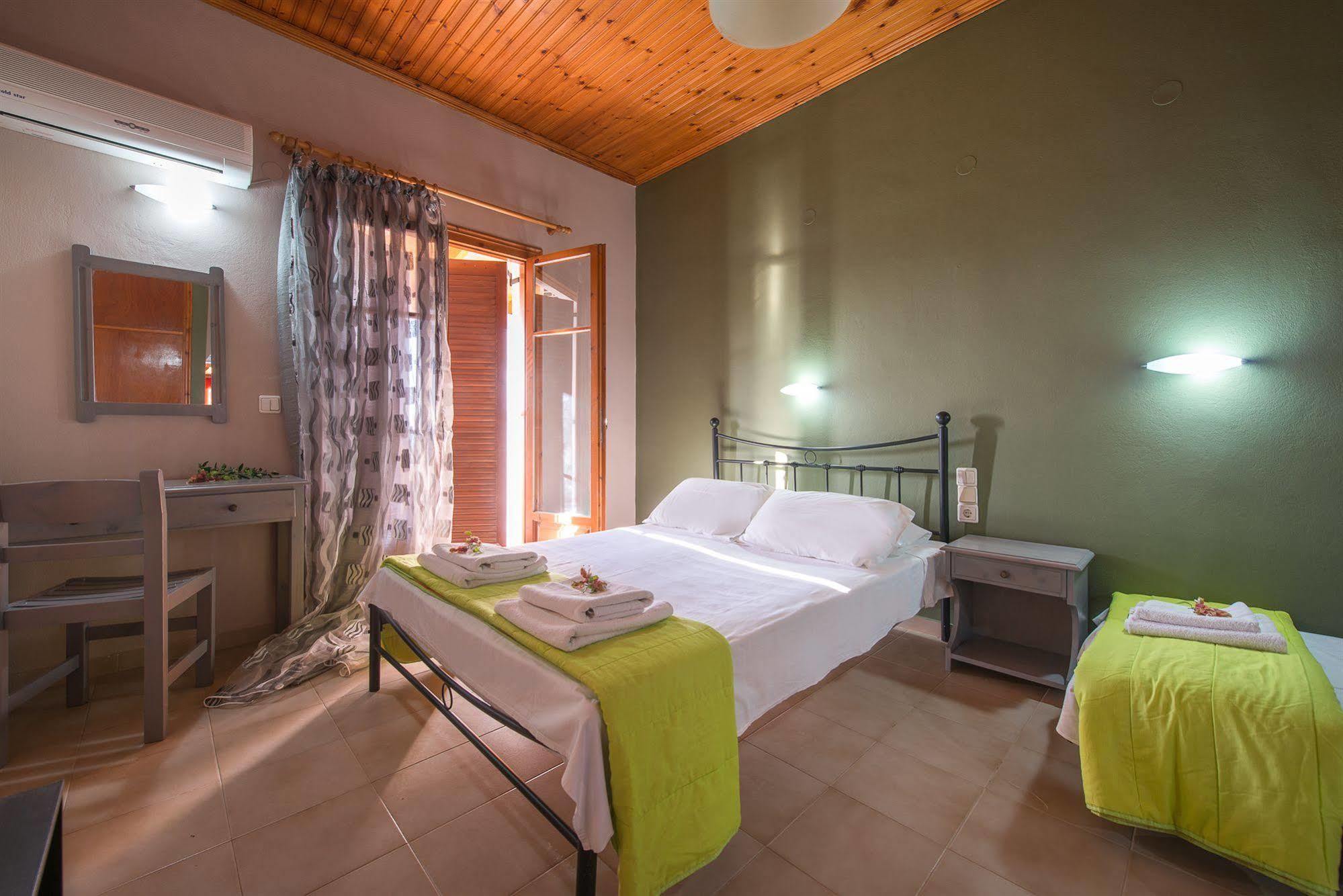 Katerina Palace Hotel 4*
